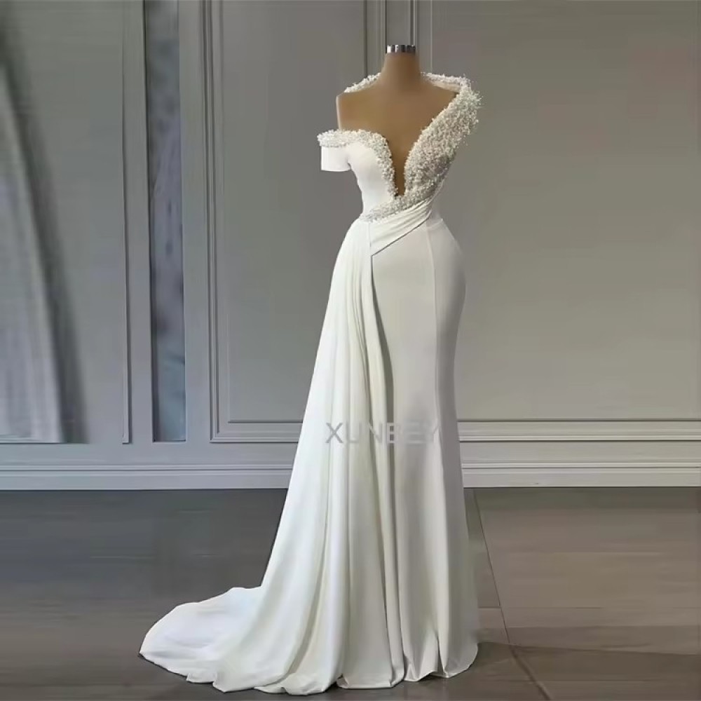 luxurious Customized Sexy Ceremony Party Long Formal Satin Elegant Bride Wedding Dresses Gown for Women