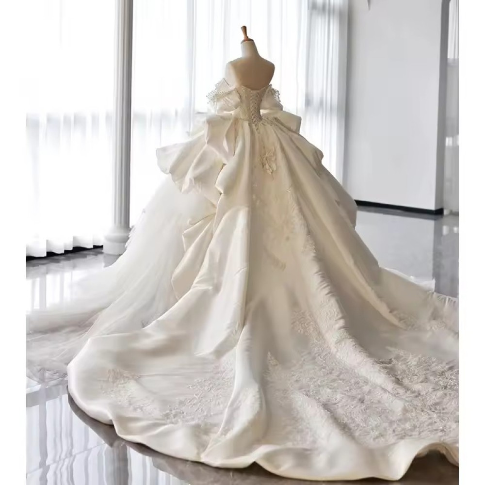 luxurious Customized Off-Shoulder Heavy Industry Luxury Light Diamond Wedding Dress Bride Princess Large Tail White Court Wedding Dress
