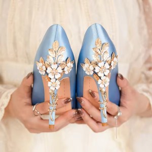 luxurious Customized Women Luxury Sexy High Heels Side Hollow Sandals Gold Floral Heels Pointed Toe Bling Color Bridal Sandals Wedding Shoes