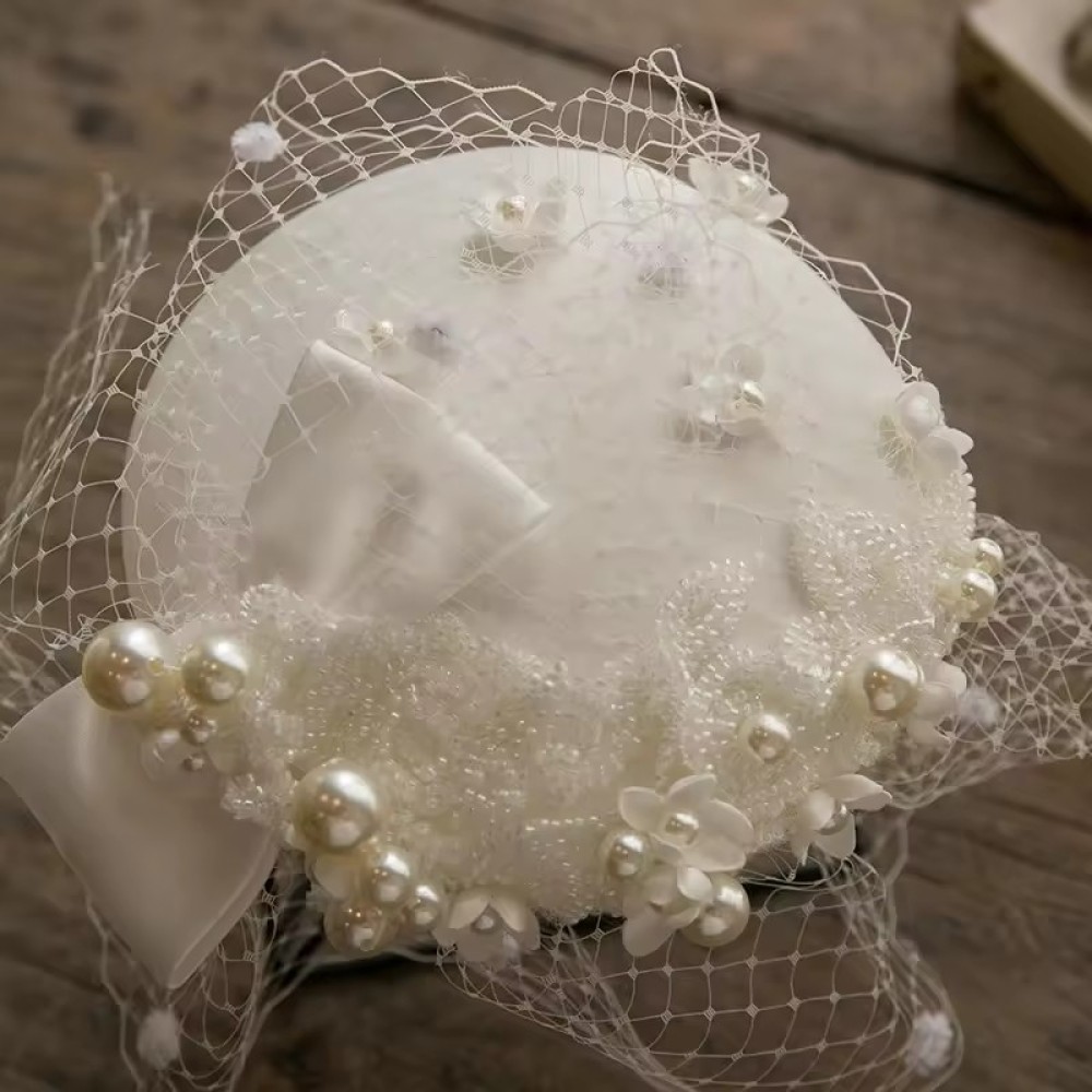 Customized French British Pearl Flower Mesh Dress Top Hat High Quality Party White Wedding Hats for Women