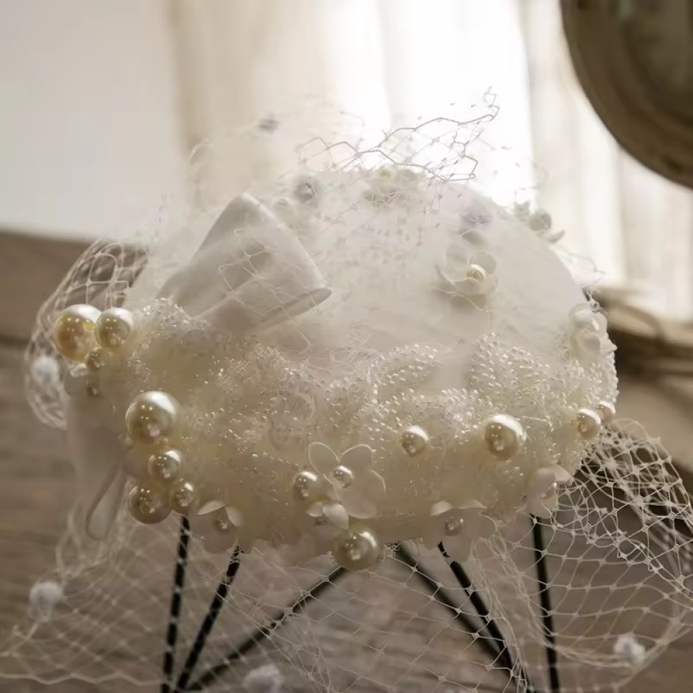 Customized French British Pearl Flower Mesh Dress Top Hat High Quality Party White Wedding Hats for Women