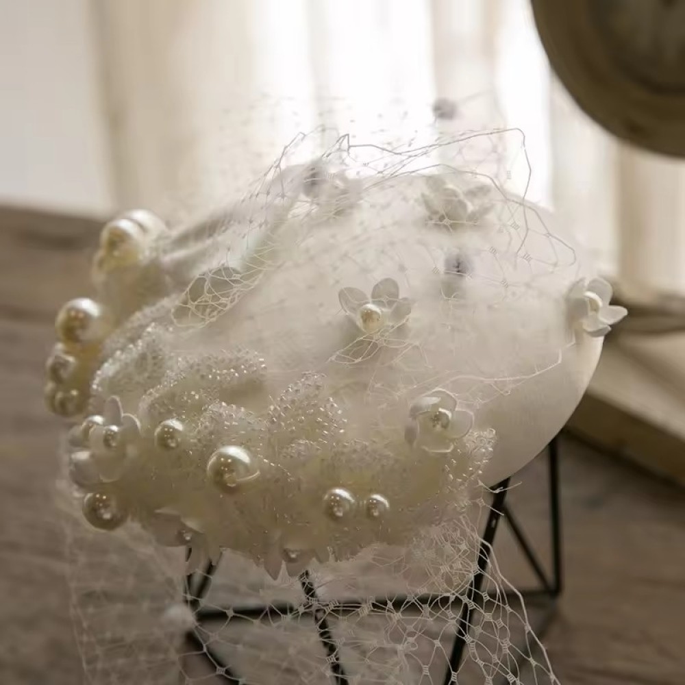 Customized French British Pearl Flower Mesh Dress Top Hat High Quality Party White Wedding Hats for Women