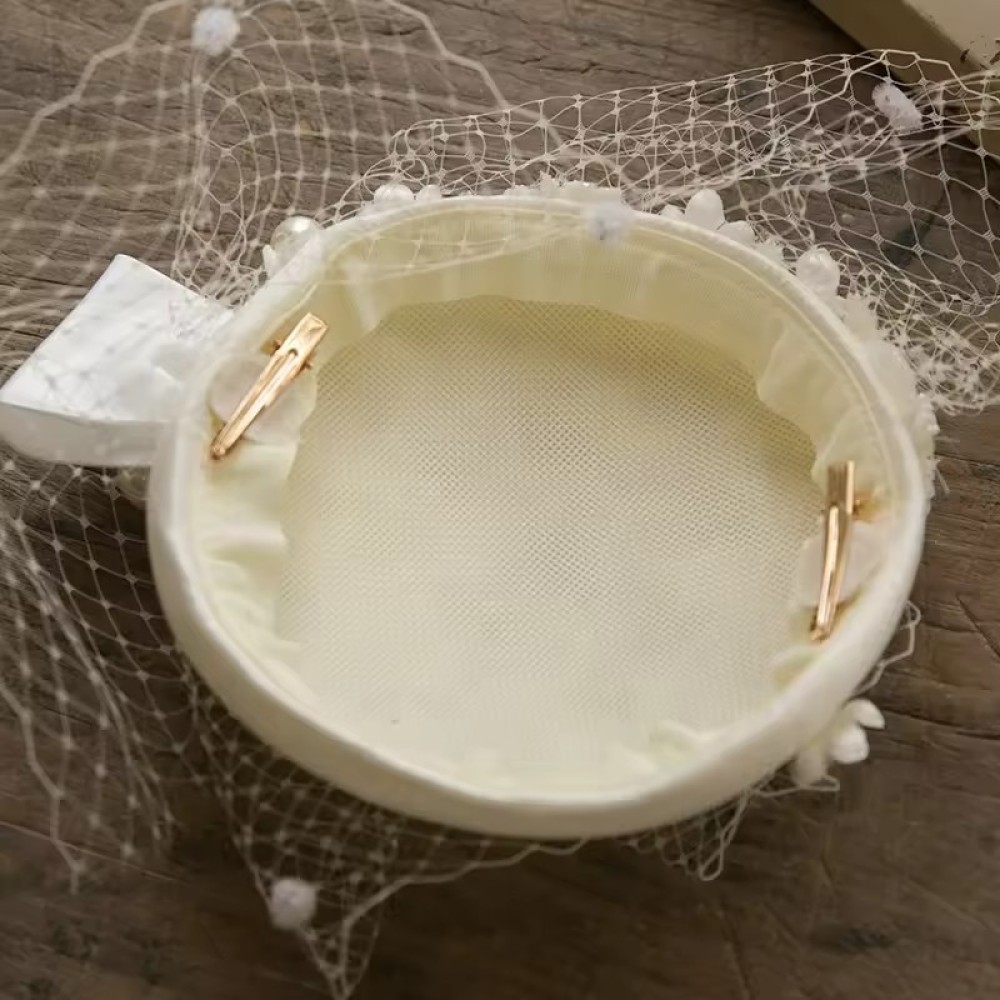Customized French British Pearl Flower Mesh Dress Top Hat High Quality Party White Wedding Hats for Women